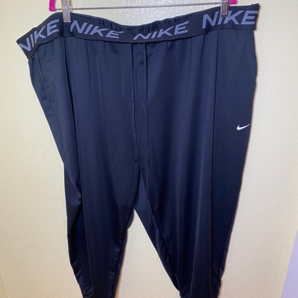 Nike Women's Training Pants size 3X - Picture 3 of 9